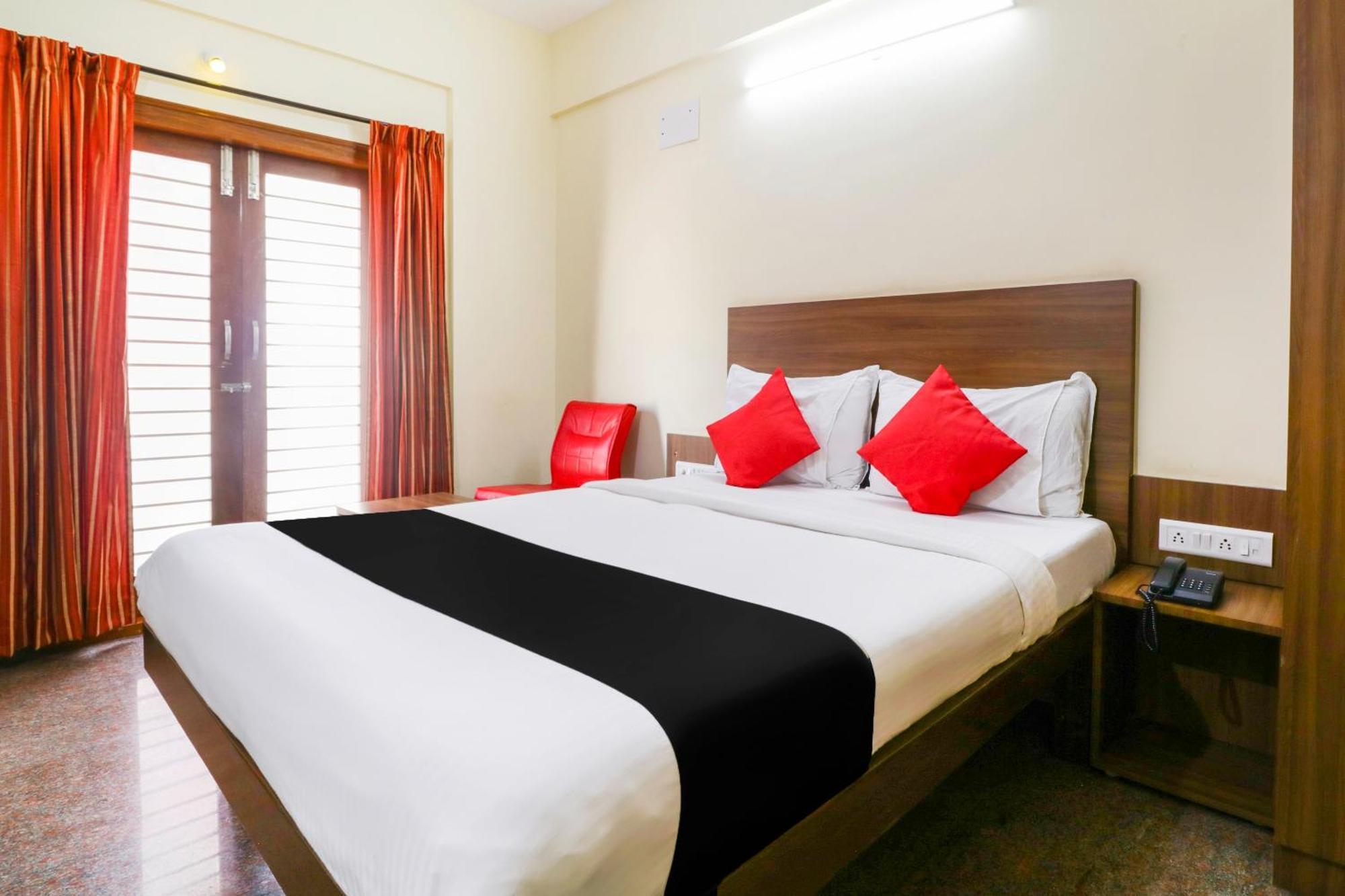 Hotel O Champion Comfort Near Hosahalli Metro Station Bangalore Eksteriør billede