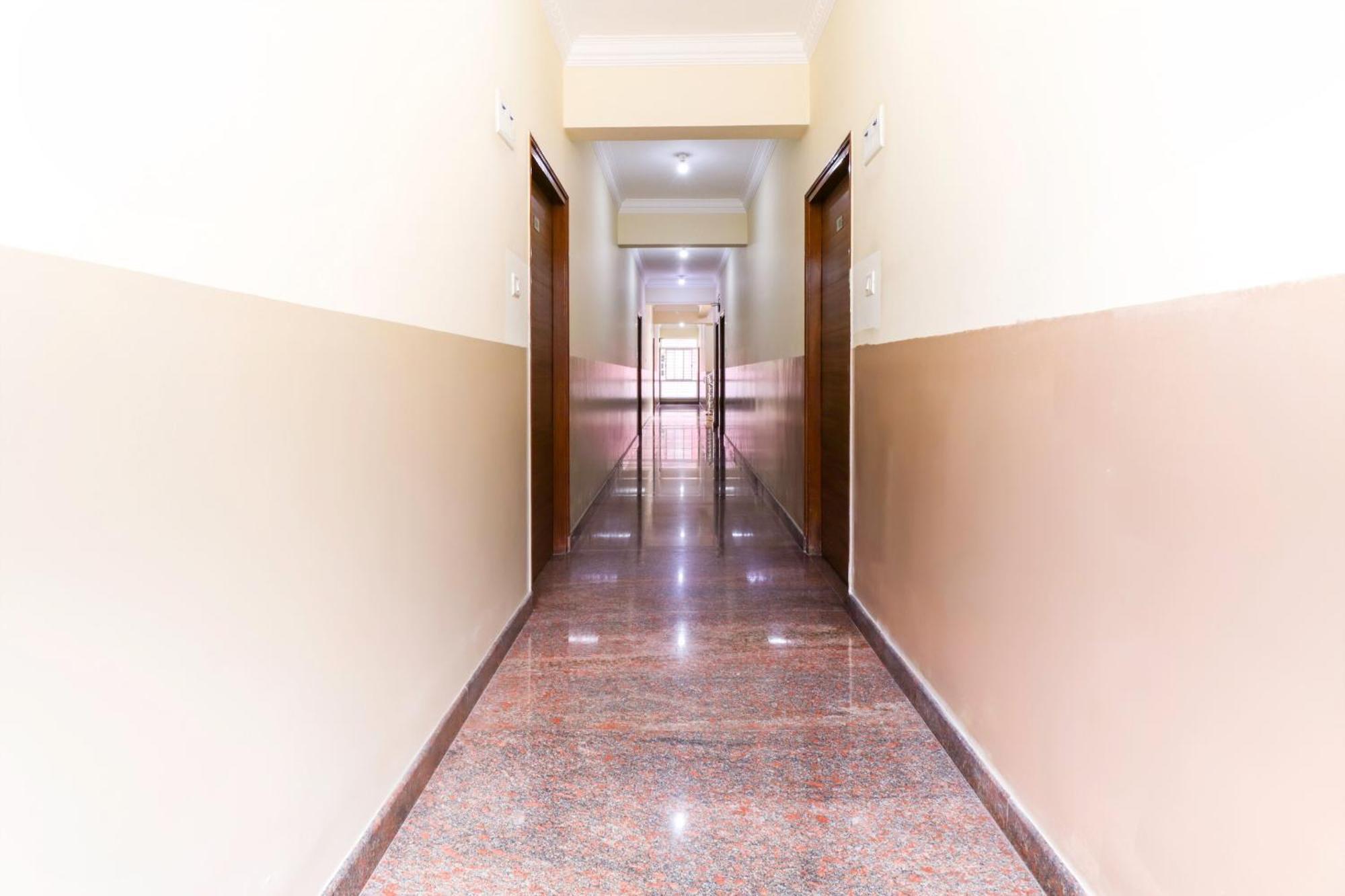 Hotel O Champion Comfort Near Hosahalli Metro Station Bangalore Eksteriør billede